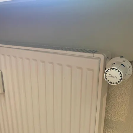 Dikol Two-room Apartment-self Check-in & Free Parking Near Center * タリン