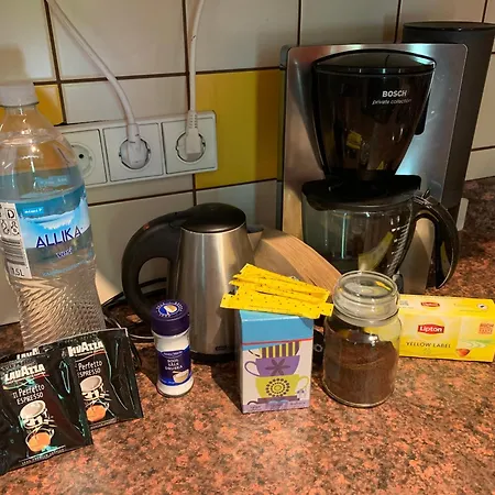 Dikol Two-room Apartment-self Check-in & Free Parking Near Center アパート タリン