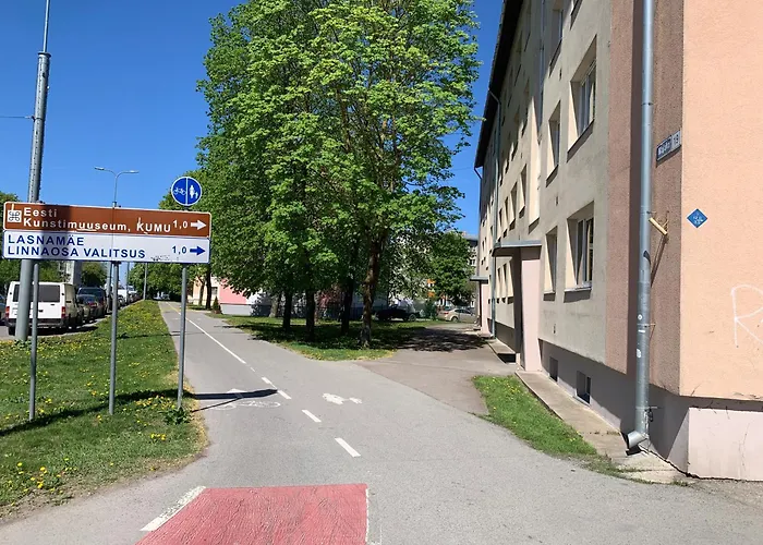 Dikol Two-room Apartment-self Check-in & Free Parking Near Center 아파트 *