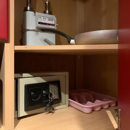 Dikol Two-room Apartment-self Check-in & Free Parking Near Center