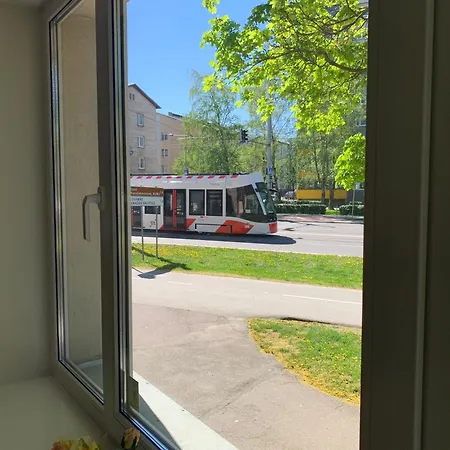 Dikol Two-room Apartment-self Check-in & Free Parking Near Center * タリン