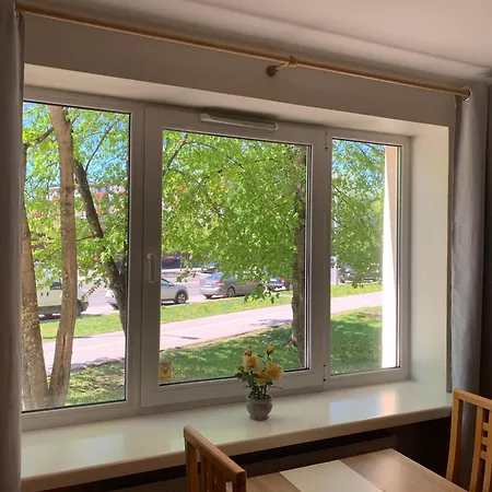 Dikol Two-room Apartment-self Check-in & Free Parking Near Center * Tallinn