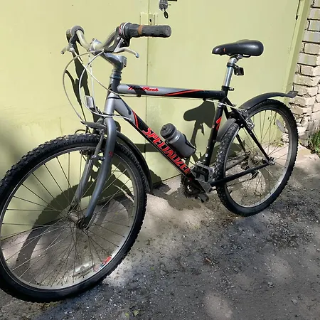 Dikol Two-room Apartment-self Check-in & Free Parking Near Center *